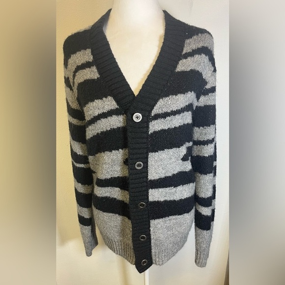 I.N.C. INTERNACIONAL CONCEPTS African Zebra Chunky Cardigan Oversized 
Size XS - Picture 3 of 8